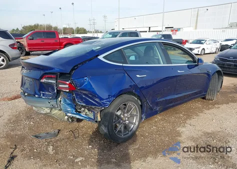 2018 Tesla Model 3 Long Range/Performance from USA, damaged, VIN 5YJ3E1EB1JF150989